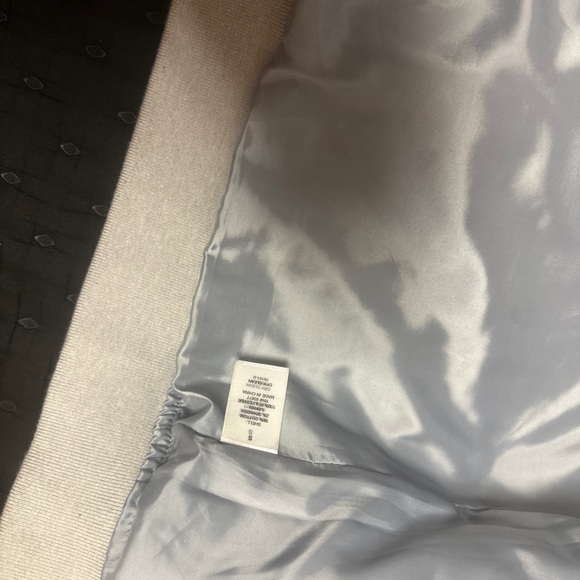 JF J. Ferrar Geometric Diamond Zip-Front Bomber Jacket - White & Black - Picture 5 of 6